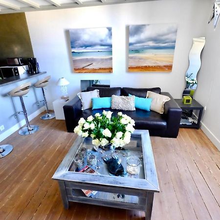 Superbe T3 Duplex Parking Prive Gratuit Sur Place Bordeaux Exteriör bild