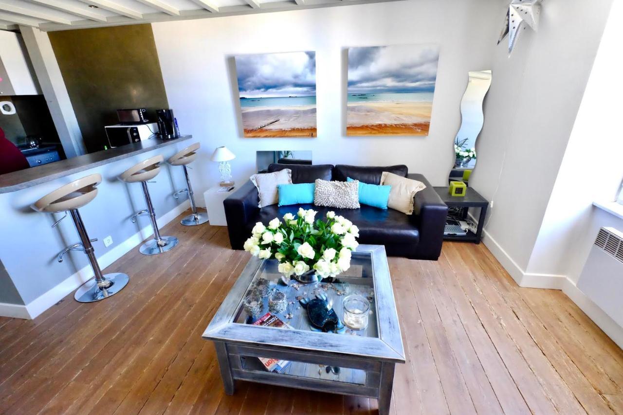 Superbe T3 Duplex Parking Prive Gratuit Sur Place Bordeaux Exteriör bild